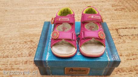 Sandałki dziewczęce American rozmiar 21