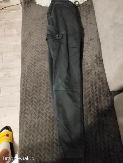 Spodnie JEANS JOGGER