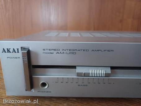 Amplitjuner -  Wzmacniacz AKAI AM-U110