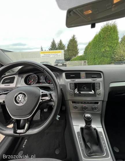 Volkswagen Golf VII 1.  2 TSI BMT  2016