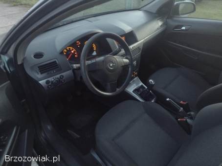 Opel Astra H 2004