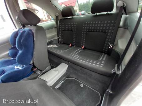 Volkswagen New Beetle 2001