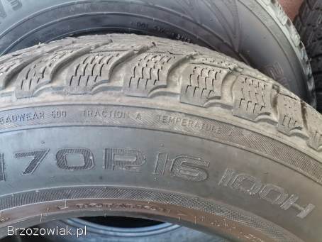 NOKIAN WR SUV3 215/70R16 opony zimowe -  komplet