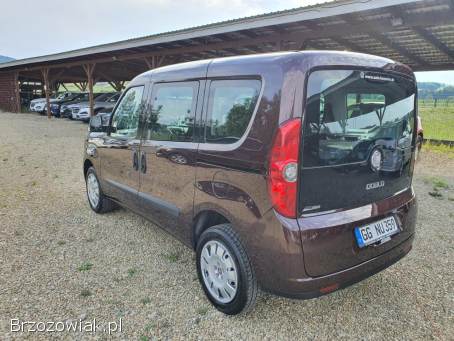 Fiat Doblo II 1.  4 16V 2011