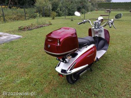 Znen Retro  125 2015