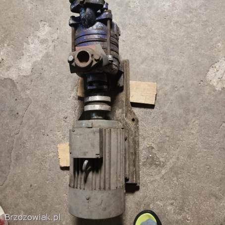 Sprzedam 2 Silniki 1.  5 KW i 2.  2 KW