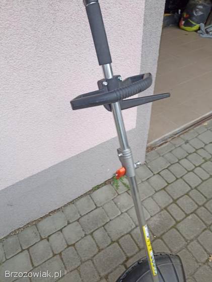 Kosa spalinowa
