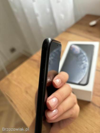 IPhone XR czarny 64 GB