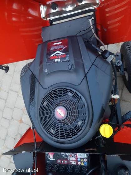 Traktorek kosiarka SIMPLICITY BARON B&S 18HP V-TWIN INTEK z koszem