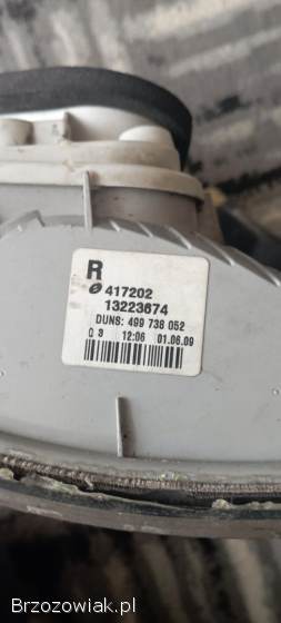 Lampa Opel Astra H kombi prawy tył 2009r.