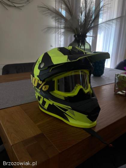 Kask na motocykl cross