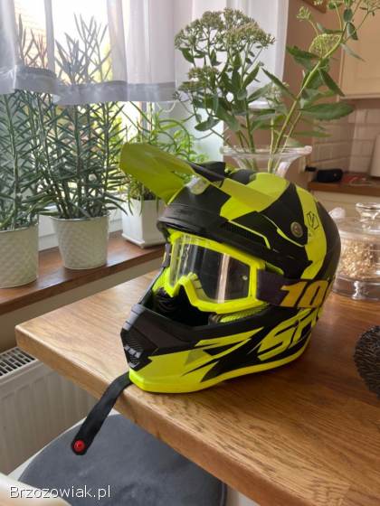 Kask na motocykl cross