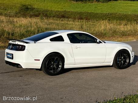 Ford Mustang 3.  7iV6 305KM LPG 2014