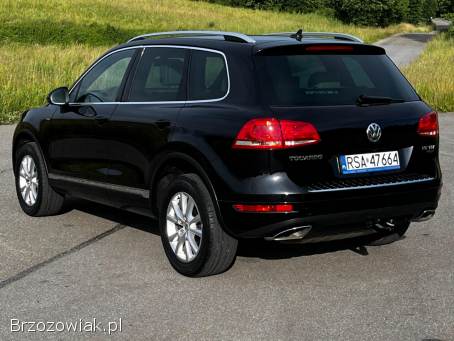 Volkswagen Touareg 3.  0TDiV6 240KM  2010