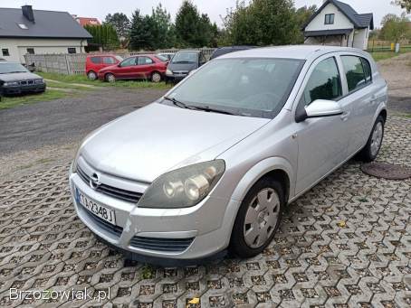 Opel Astra 1.  7CDTI 101km 05 2005