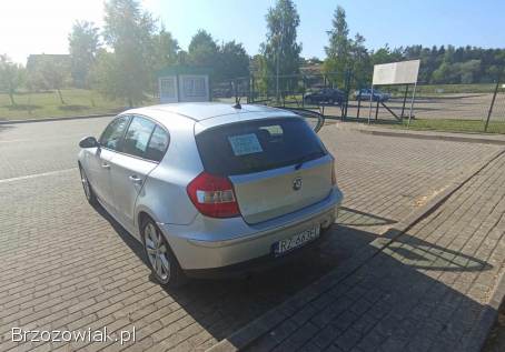 BMW Seria 1 E87 1.  6 benzyna 2006