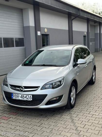 Opel Astra J 2015