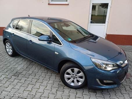 Opel Astra 1.  4 Turbo 140KM 2015