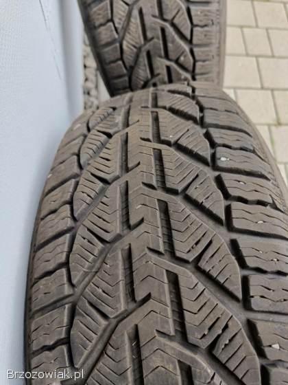 Opony zimowe 215/55 R17