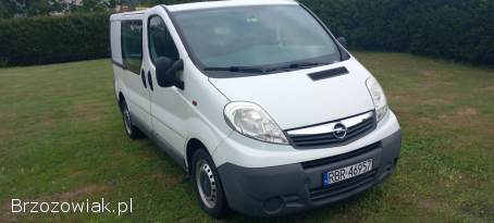 Opel Vivaro 2014 Rok