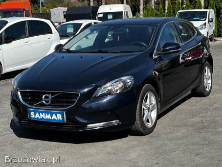 Volvo V40 D2 2.  0TD 120KM  2016