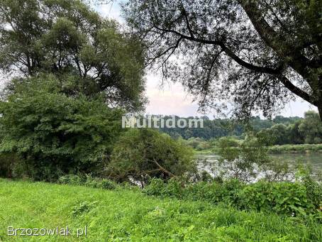 Działka nad rzeką (Sanem) z linią brzegową