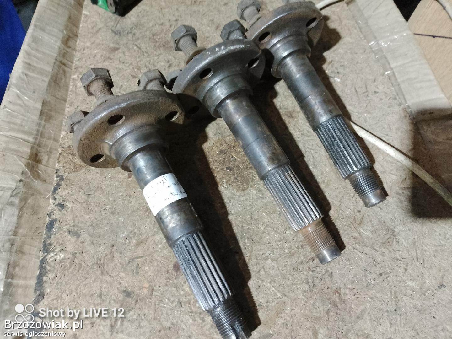 Półośki tylnego koła stare zawieszenie fiat 126p -  50 zł sztuka