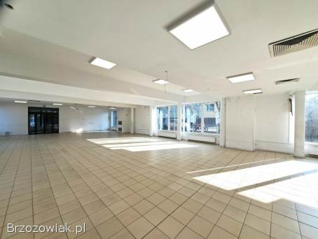 Lokal handlowo-usługowy 320 mkw.  na parterze w Sanoku