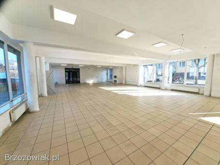 Lokal handlowo-usługowy 320 mkw.  na parterze w Sanoku