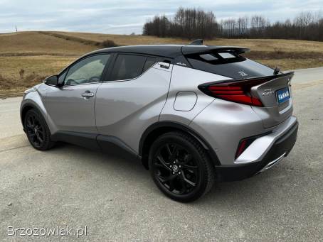 Toyota C-HR 2.  0i152KM Hybrid 2020