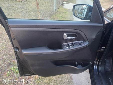 Kia Carens 1.  7 CRDi 136KM 2014