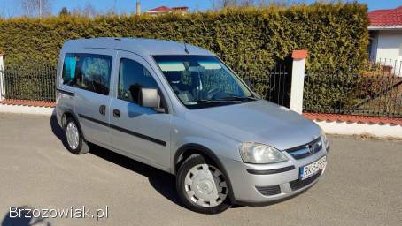 Opel Combo 1.  6 Klimatyzacja 2005