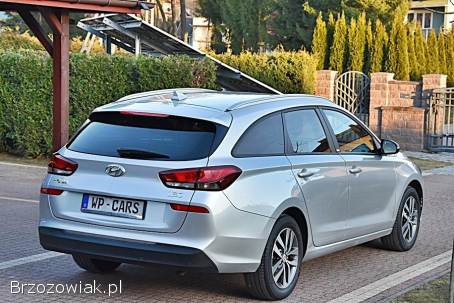 Hyundai i30 1.  4 DOHC 1OOKM 2019