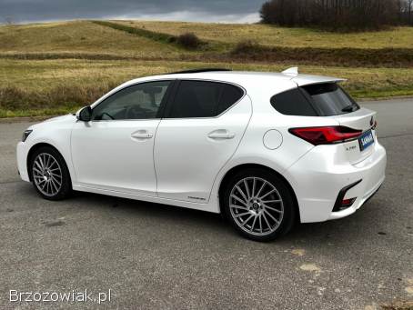 Lexus CT 200H 1.  8i Hybrid  2018