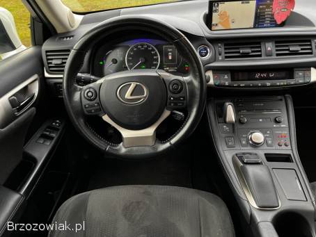 Lexus CT 200H 1.  8i Hybrid  2018