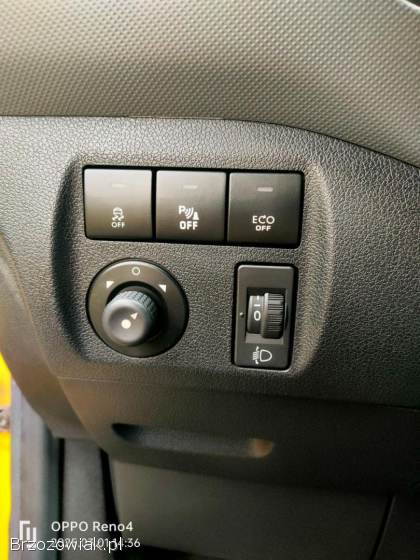Citroen Berlingo 1.  6Hdi 100KM 2018 VAT 23 niski przebieg 3 miejsca VAN OKAZJA