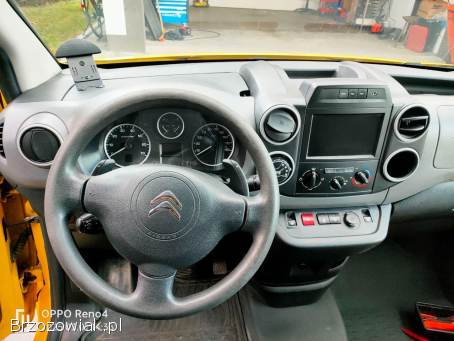 Citroen Berlingo 1.  6Hdi 100KM 2018 VAT 23 niski przebieg 3 miejsca VAN OKAZJA