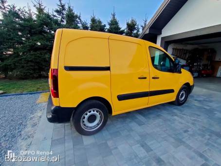 Citroen Berlingo 1.  6Hdi 100KM 2018 VAT 23 niski przebieg 3 miejsca VAN OKAZJA