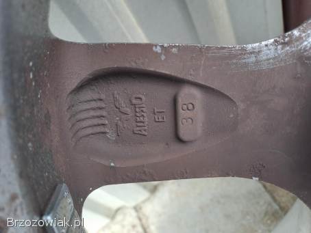 Koła aluminiowe,  opony letnie 205/55 R16,  alufelgi 7,  5Jx16H2 5x100 ET 38 VW/SEAT