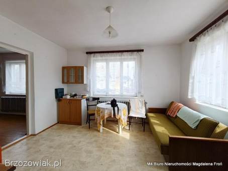 Dom w Orzechowce z duża działką i lasem.