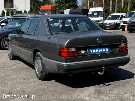 Mercedes-Benz Klasa E 230E 132KM Klima 1990