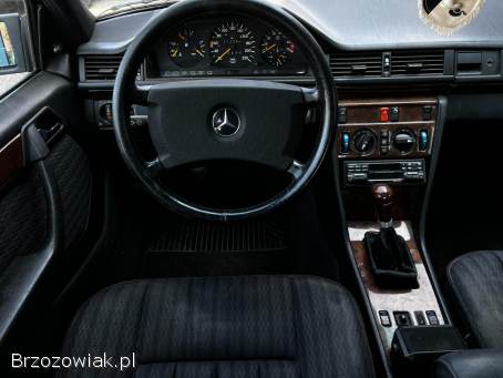 Mercedes-Benz Klasa E 230E 132KM Klima 1990