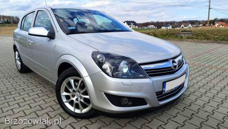 Opel Astra LIFT 1.  6 LPG ALU 2009