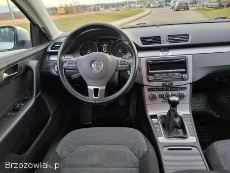 Volkswagen Passat B7 2.  0TDI HakAlu 2012