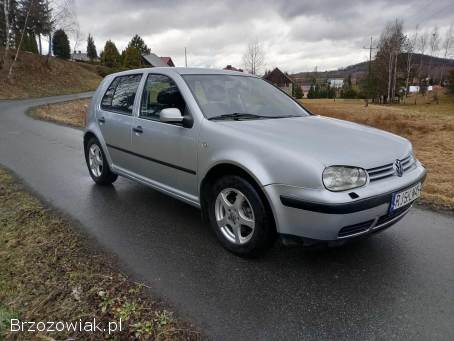 Volkswagen Golf 2003