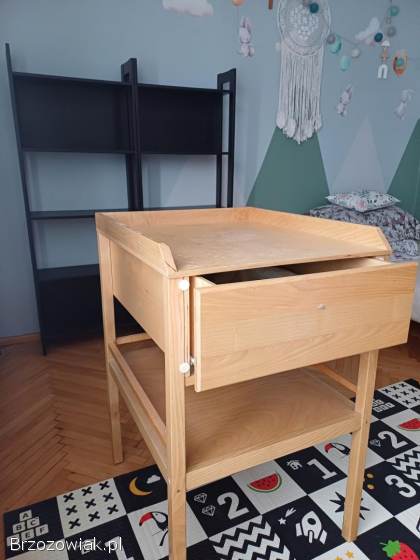 Przewijak drewiany