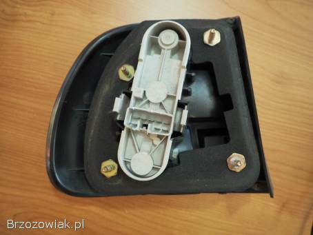Volvo V40/S40 lampa prawy tył przedlift