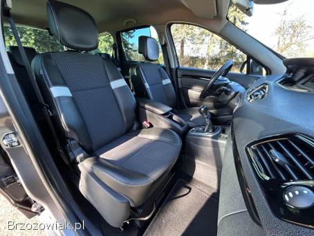 Renault Grand Scenic 7 FOTELI 2015