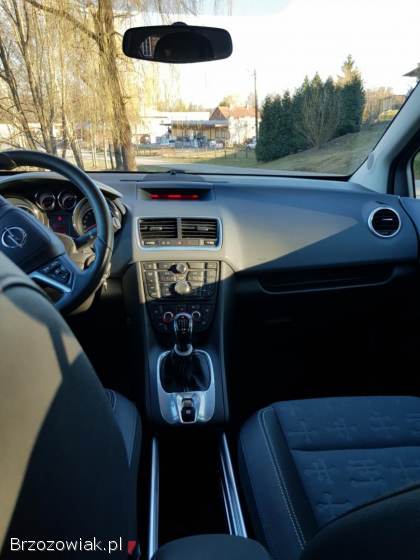 Opel Meriva 1.  4 Turbo  2011
