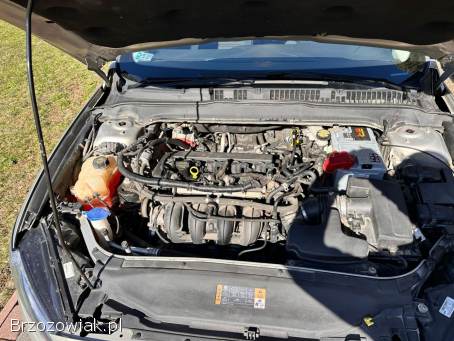 Ford Fusion SE USA 2015
